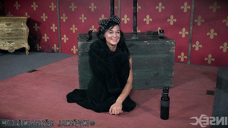 16P London River is bound in metal device and toyed to orgasm after 