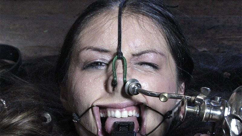 15P Sister Dee is bound in metal and toyed in dungeon in short movie
