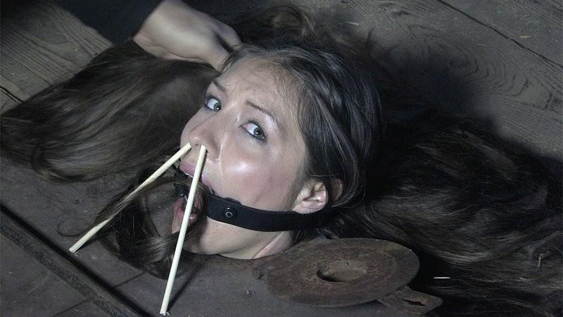 15P Sister Dee is bound in metal and toyed in dungeon in short movie