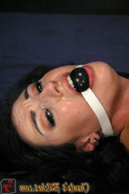 18P Natalie Minx bound all nude getting penetrated for orgasm