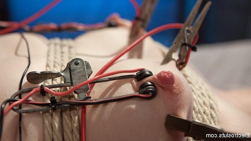 18P Dresden blonde is rope bound and electro toyed to orgasm by lezd