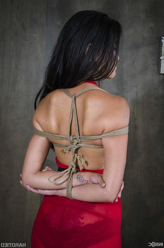 16P Chillycarlita hot artist in red dress is rope bound made to orga