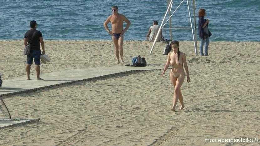24P Zenda Sexy is publicly stripped and bound for electro and sex by