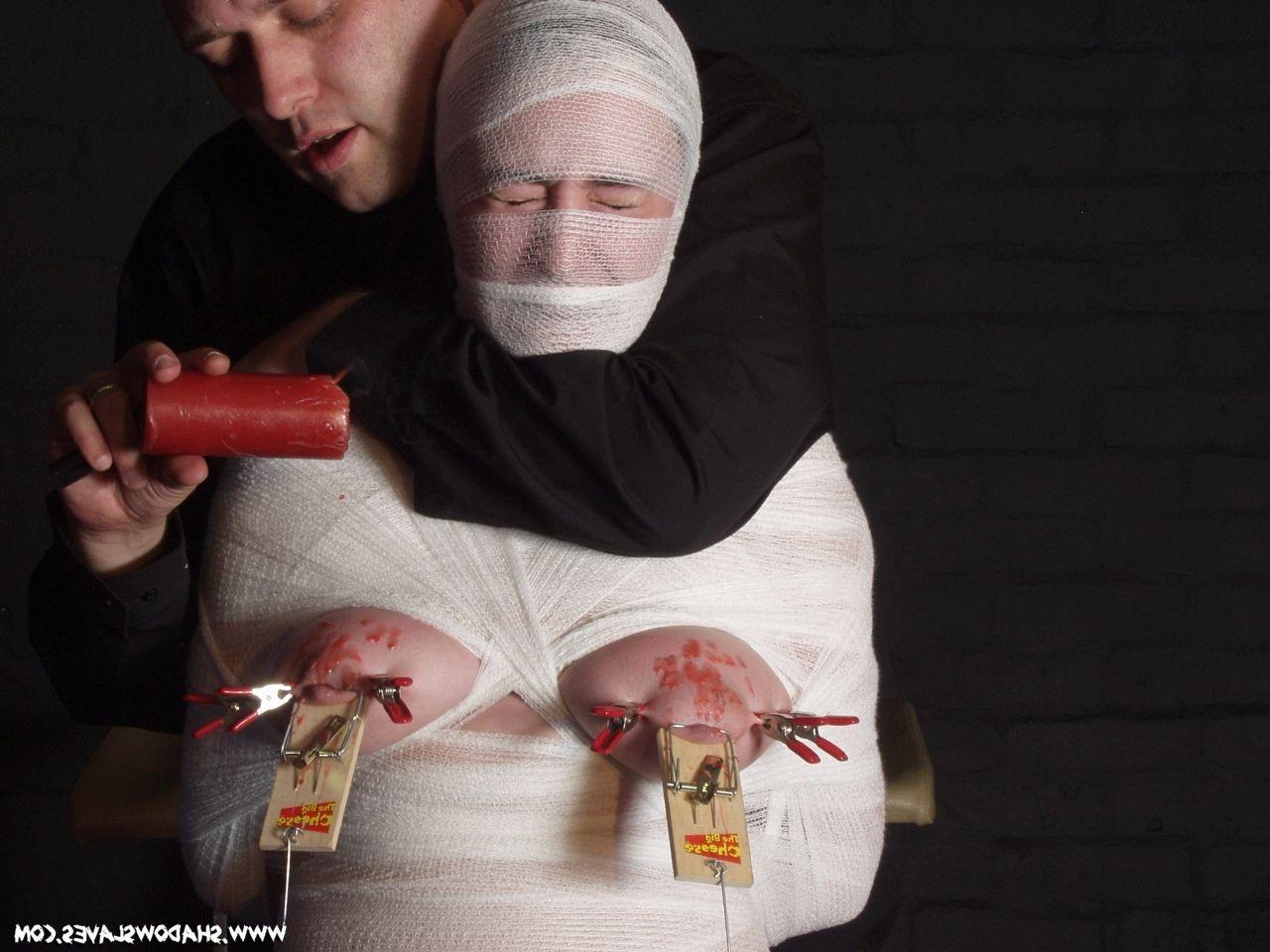 16P Chubbie amateur subbie Nimue is bound in fine gauze bandages