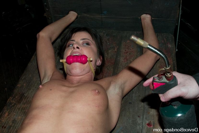 15P French Cecilia Vega is bound tortured and made to cum brutally