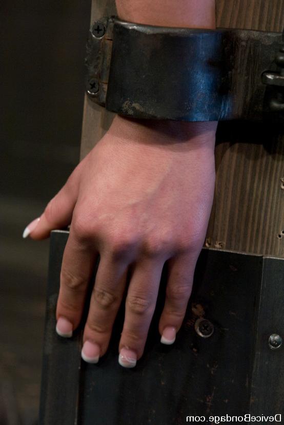 15P Tiny Italian Jade Indica gets brutally bound made to cum