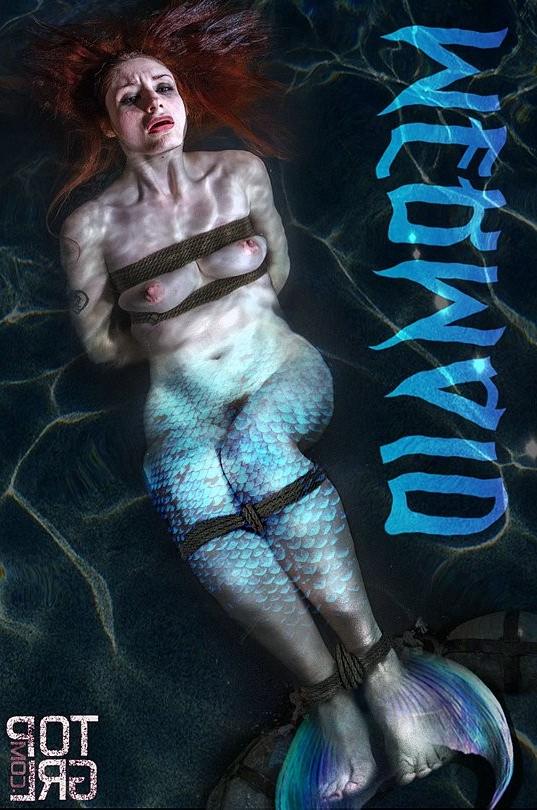 16P Violet Monroe redhead is bound and mermaid dunked in water by le