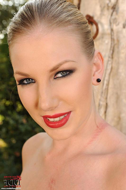 16P Danielle Maye busty blonde is rope bound outdoors to a tree