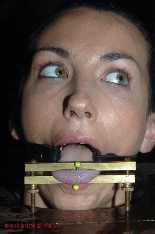 16P Wenona kinky bitch is bound in metal and rubber box