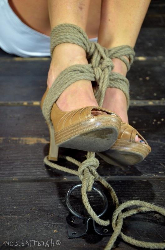16P Wenona is bound and humiliated in dungeon by lezdom Elise Graves