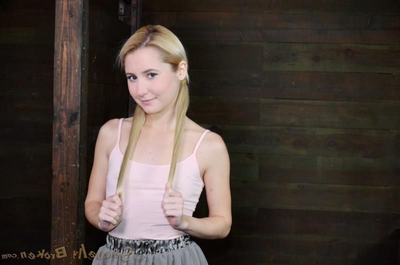 16P Odette Delacroix and Emma Haize rope bound in dungeon