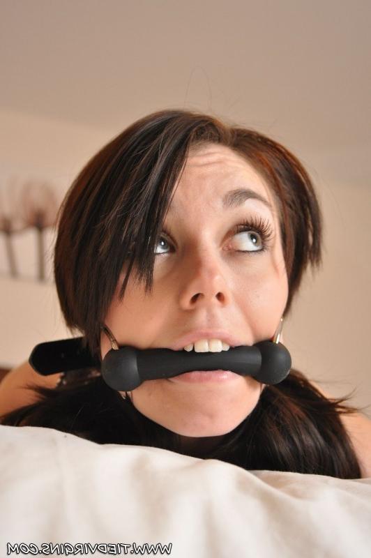 16P Lingerie girl bound and gagged on bed