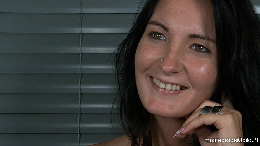 19P Demi C Bailey is bound for kinky sex in the streets with Zenza Raggi