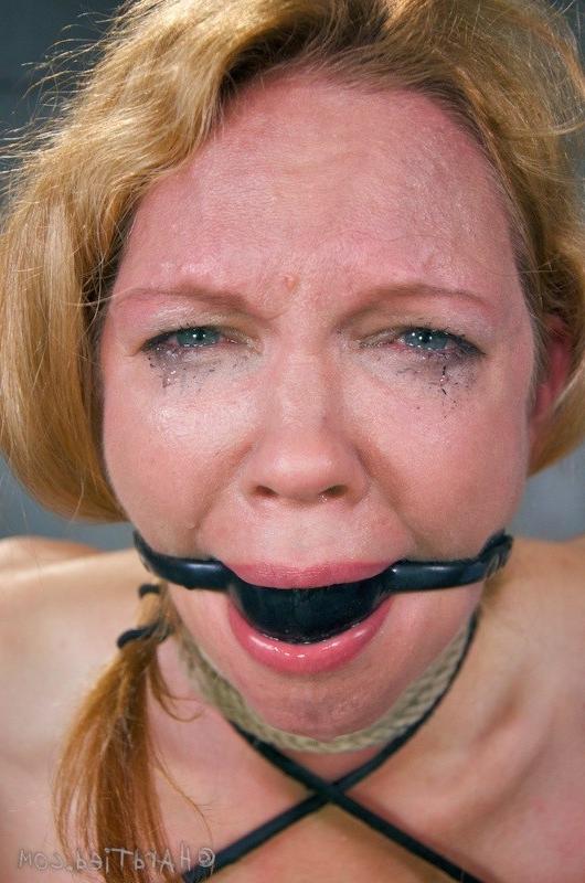 16P Rain DeGrey busty blonde bound in rope with ballgag is made to cum