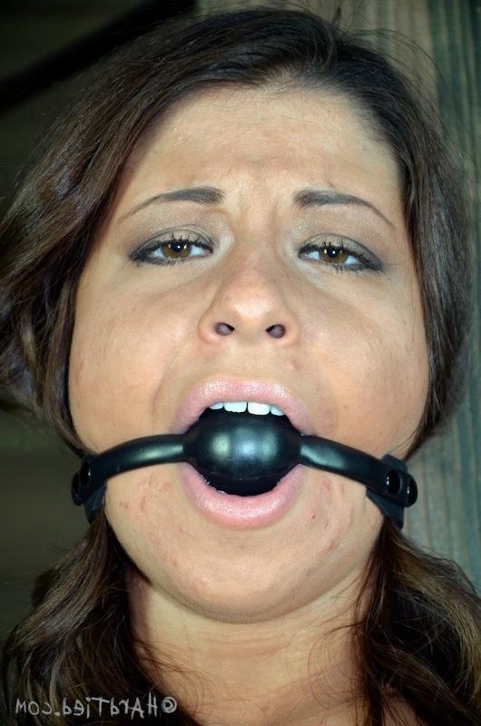 16P Mia Gold is bound in dungeon with toys used on her naked body