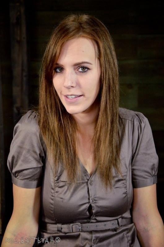 16P Alisha Adams stripped down is bound for discipline