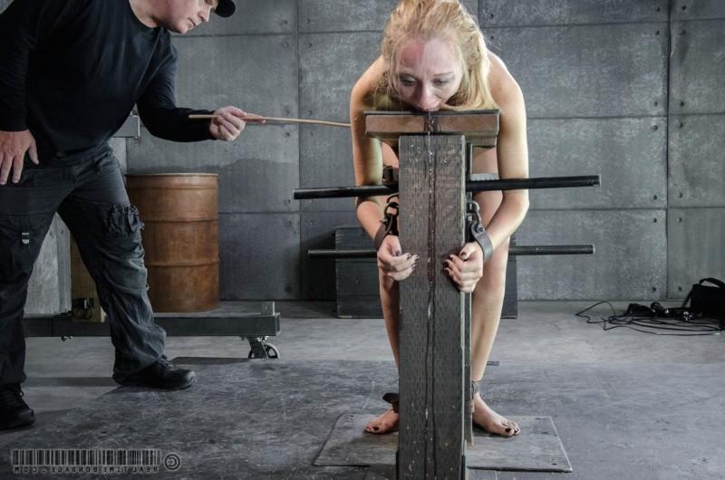 16P Emma Haize with white mask is bound and spanked by lezdom