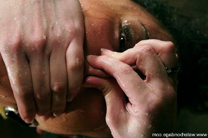 15P Annie Cruz bound in latex and rope tortured with water by lezdom