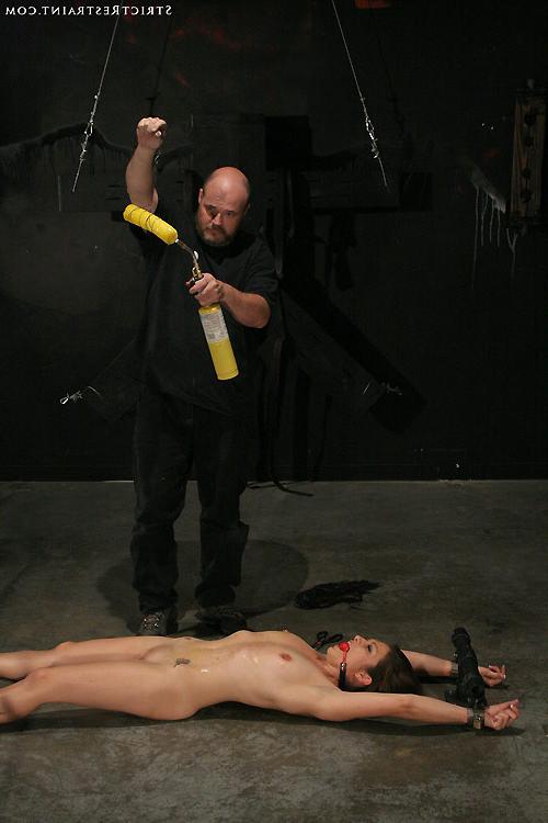 15P Stripped bare Karrlie Dawn bound and spanked cumming on command