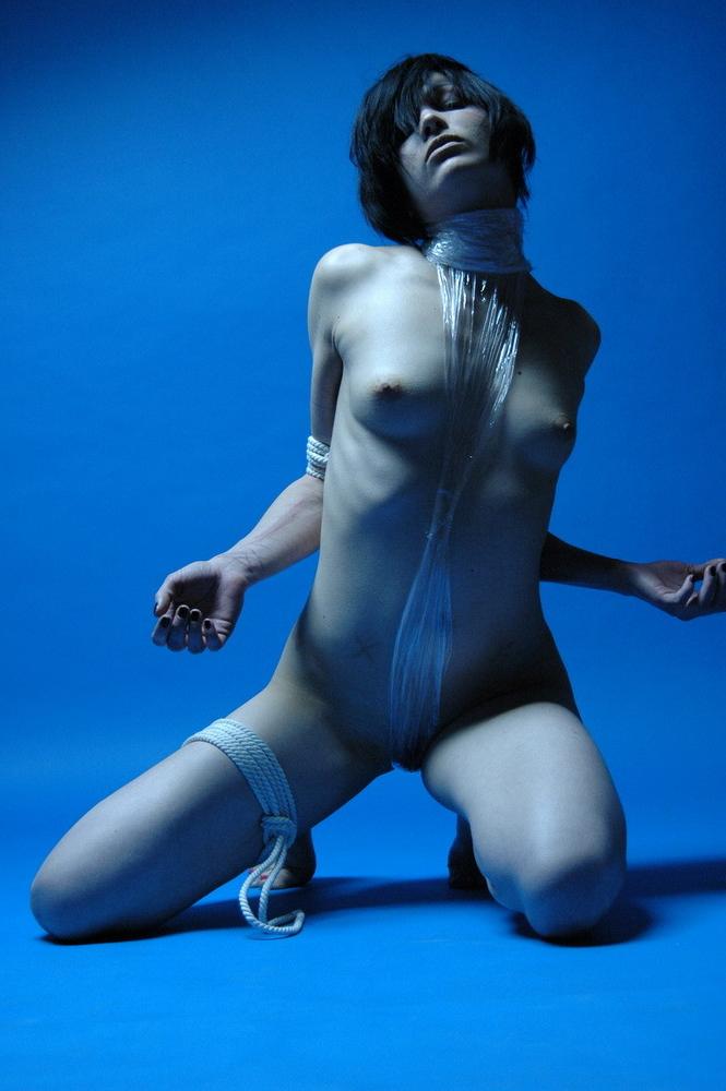 15P Toxxxy bound with plastic and rope