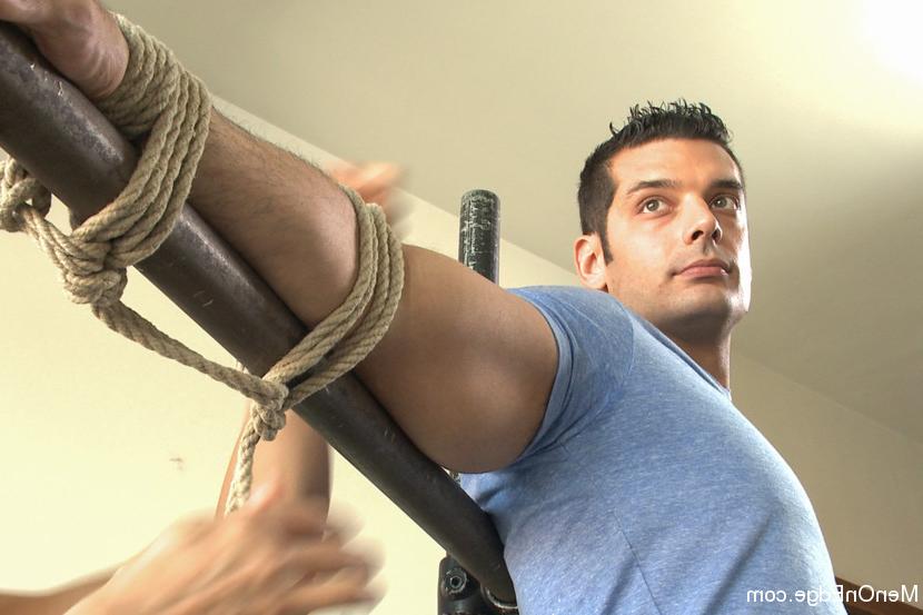 15P Muscled god Marcus Ruhl endures extreme edging