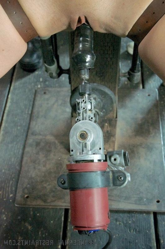 16P Wenona is bound and chained her pussy fast toyed for orgasm