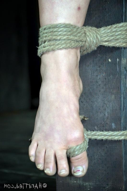 16P Siren Wolf is bound in rope and spanked with her tits clamped