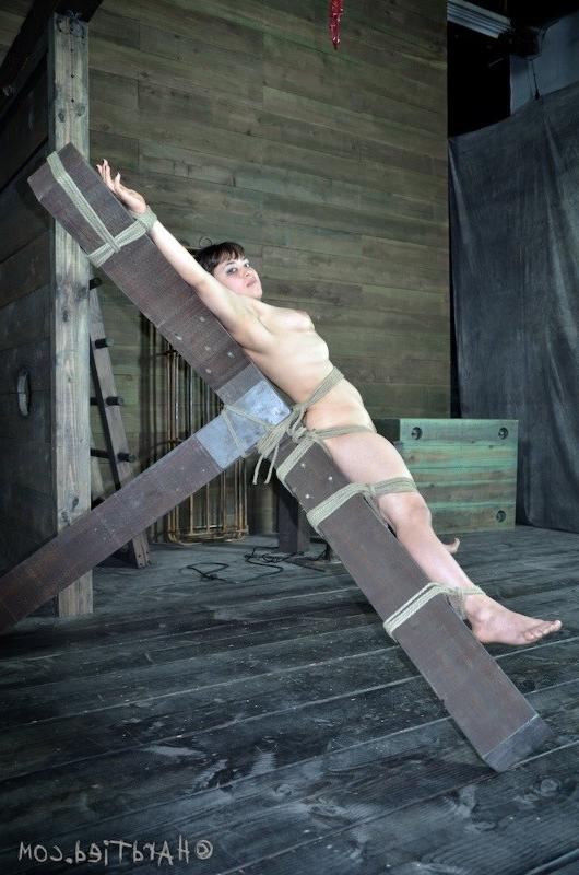 16P Siren Wolf is bound in rope and spanked with her tits clamped