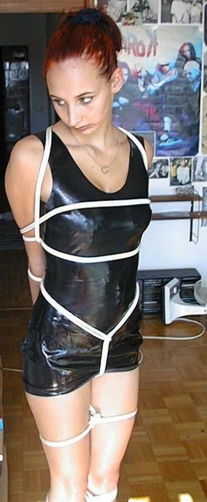 15P Kinky submissive girlfriends tied up gallery 18