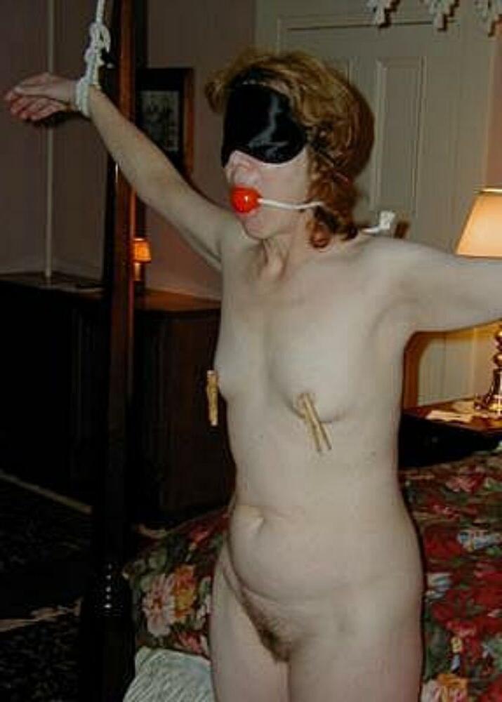 15P Kinky submissive girlfriends tied up gallery 13