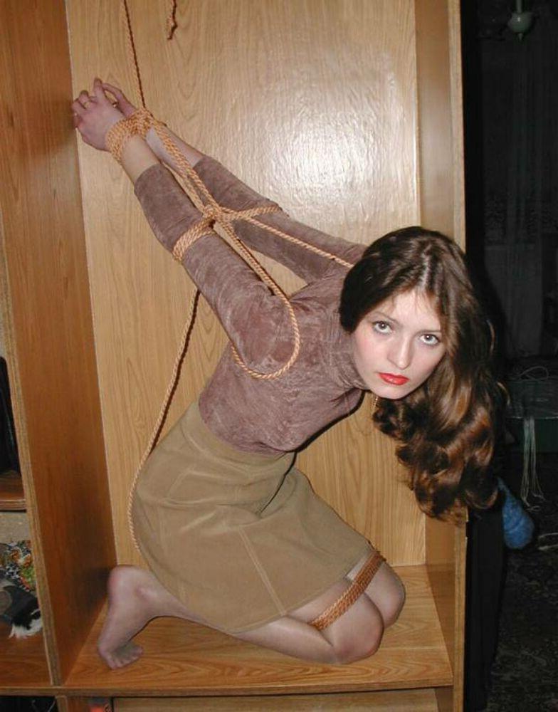 15P Kinky submissive girlfriends tied up gallery 3