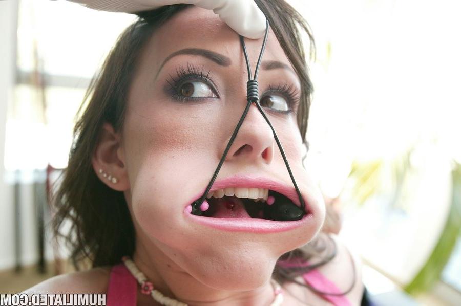16P Jennifer White tied up and fucked on a pool table