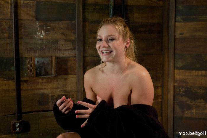15P Rope bound Aurora Snow relentlessly cumming
