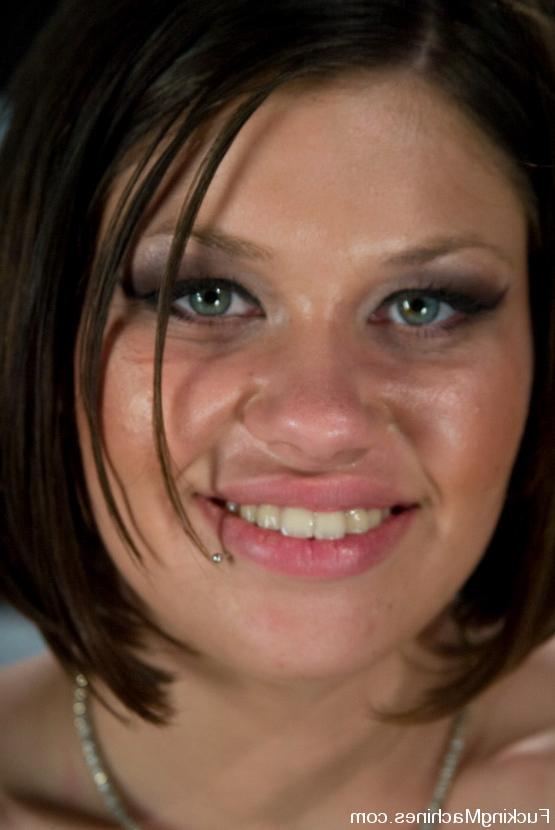 15P Amateur 18yr old machine fucked fast, hard, cums quickly