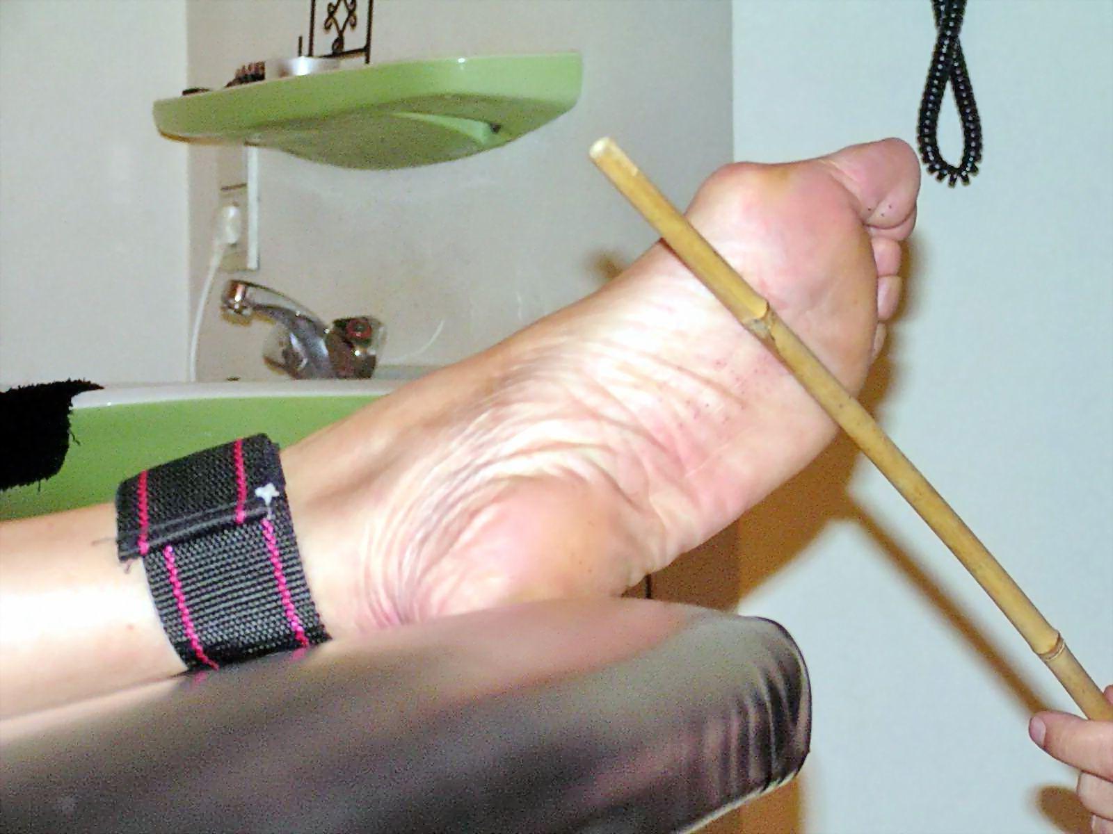 16P Bizarre fisting slaves needle piercing and kinky foot spanking bastinado
