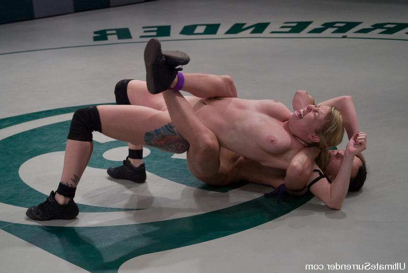 15P Big breasted Blond beats up tall ripped girl, then fucks her