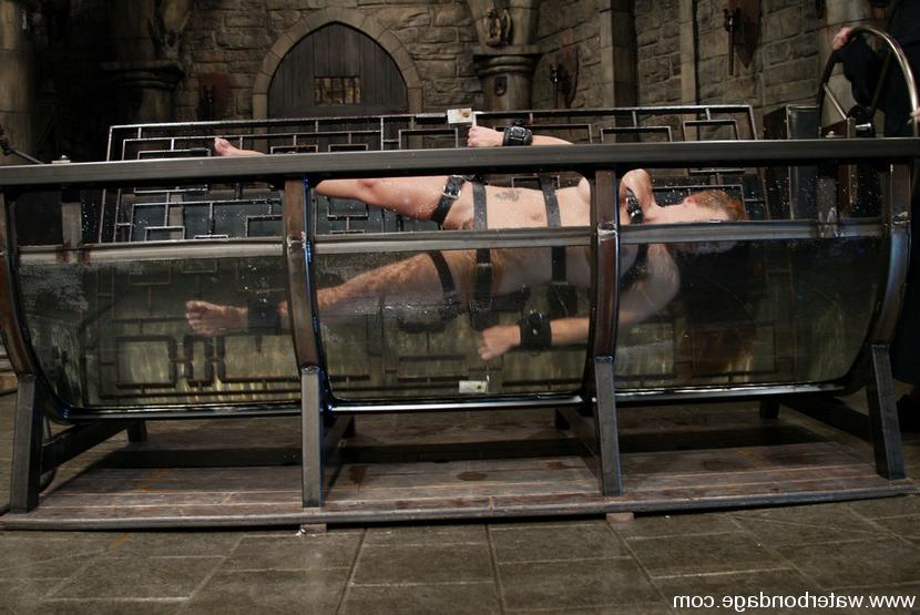 15P Shannon can't swim but she is the first to try wet rotisserie