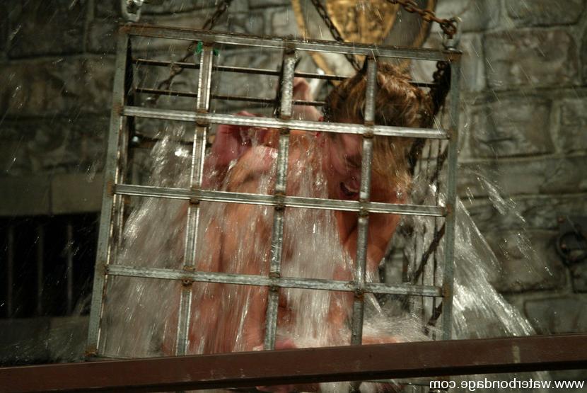15P We make Audrey suffer through the chinese drip torture