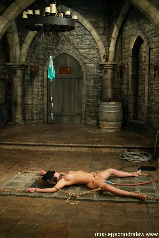 15P We make Audrey suffer through the chinese drip torture