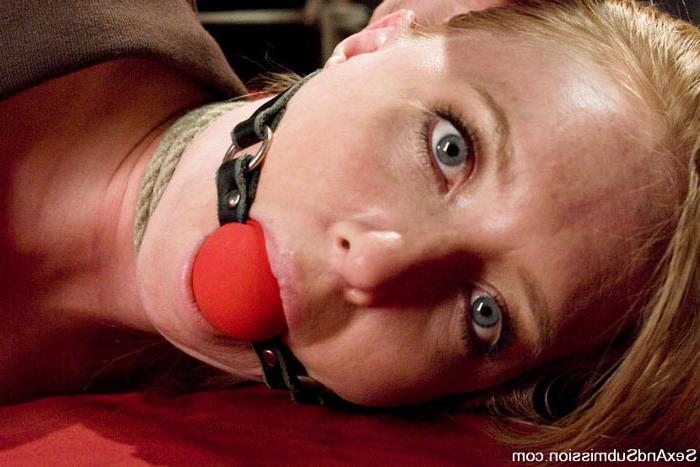15P James Deen forces his sub Ami Emerson to suck his cock