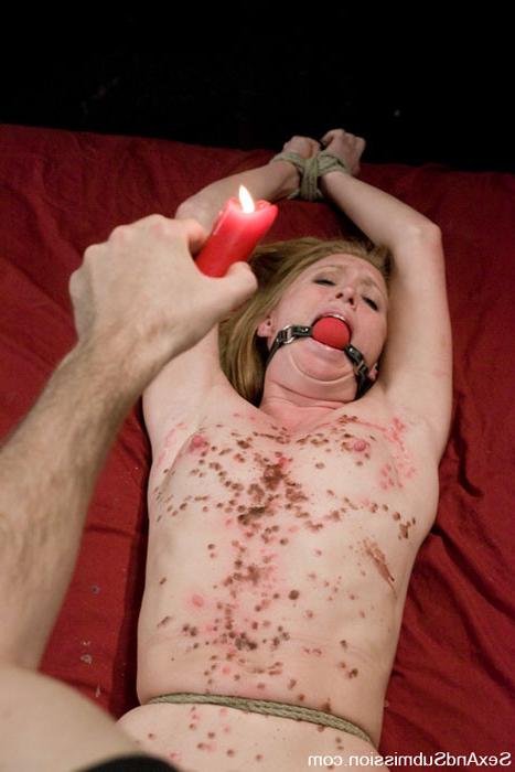 15P James Deen forces his sub Ami Emerson to suck his cock
