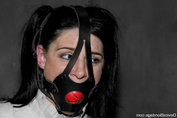 15P Innocent slave India Summer bound in a straight jacket