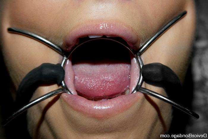 15P Submissive Hollie Stevens gets broken by dom Sgt. Major