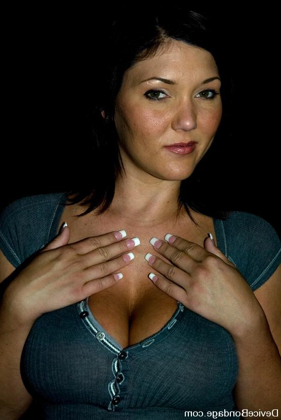14P Claire Dames Huge Tits Bound and Whipped