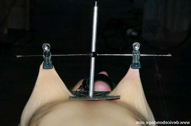 15P Brunette exquisitely bound and tortured
