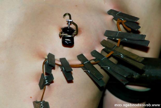 15P Submissive duo artfully restrained