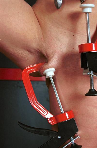 16P Bound submissive tortured with weights and clamps