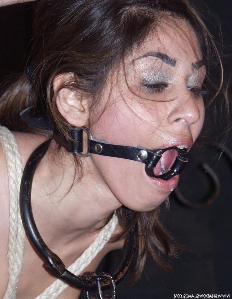 15P Indian slavegirl bound and in ring gag