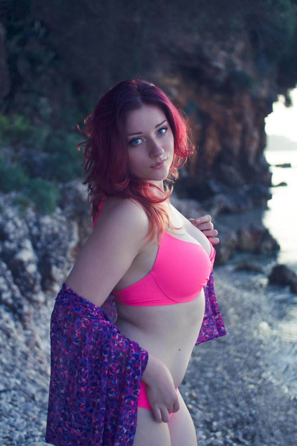 16P Big Natural Tits in Tiny Red Swimsuit