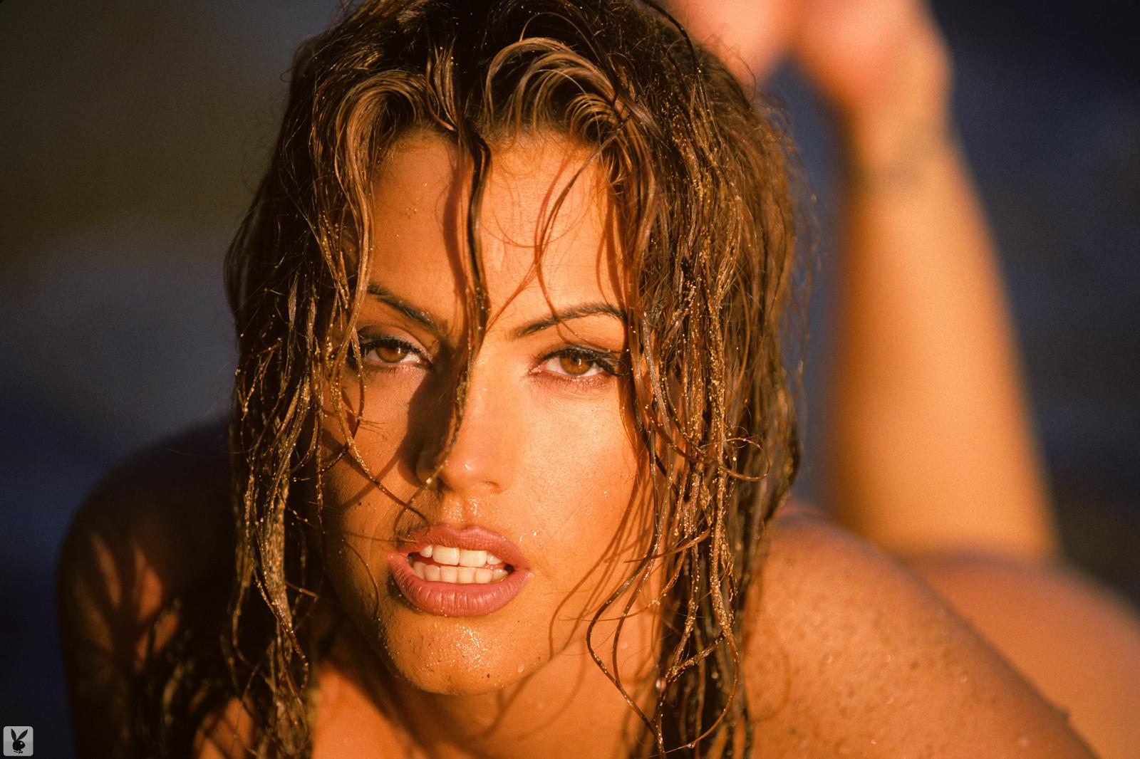 13P Playboy celebrity Sandra Taylor nude photos